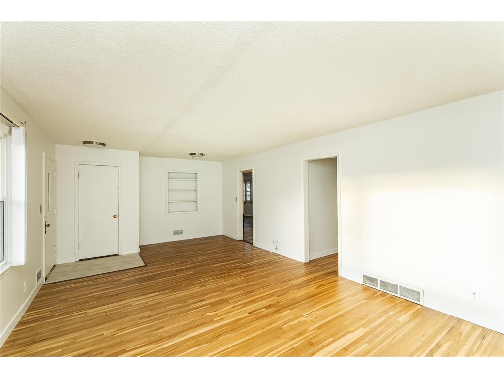 1413 16th Avenue NW Rochester MN 55901 7036622 image4