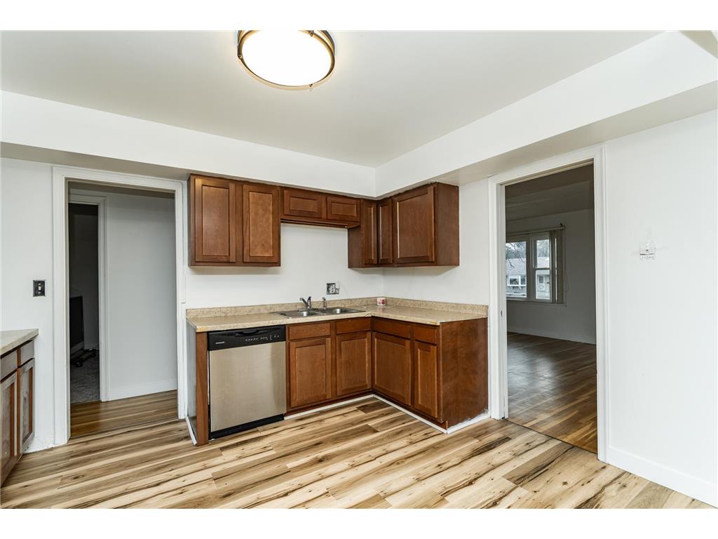 1413 16th Avenue NW Rochester MN 55901 7036622 image5