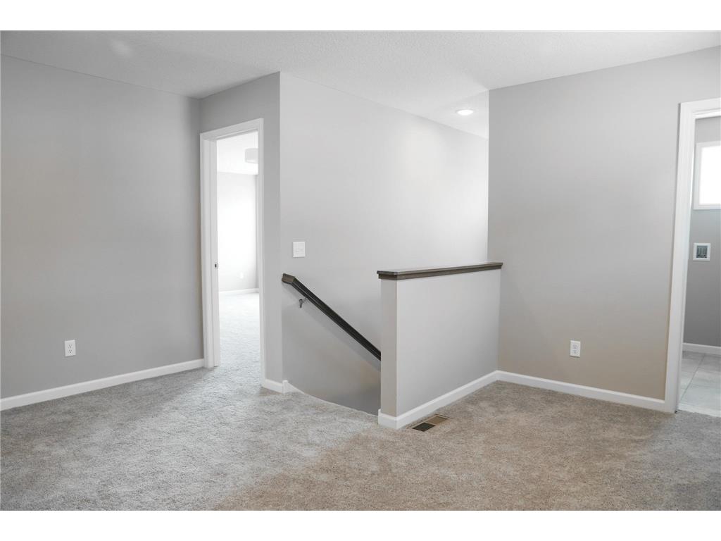 1413 192nd Avenue East Bethel MN 55011 7086167 image9