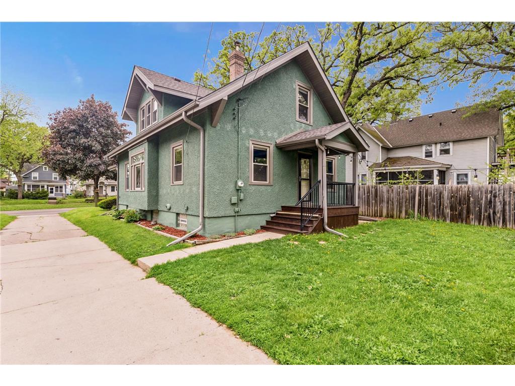 1413 Como Avenue Saint Paul MN 55108 7055812 image49