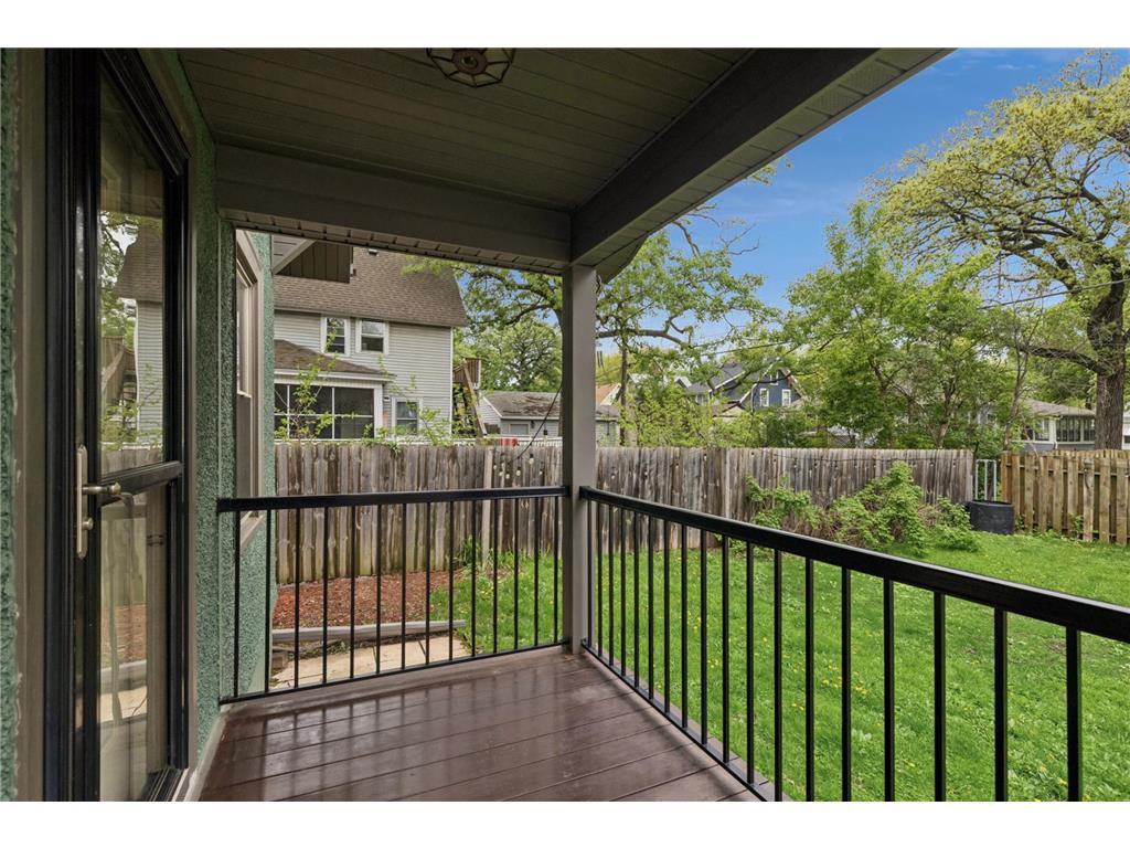 1413 Como Avenue Saint Paul MN 55108 7055812 image52