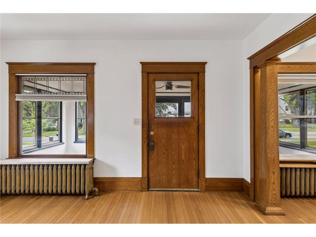 1413 Como Avenue Saint Paul MN 55108 7055812 image6