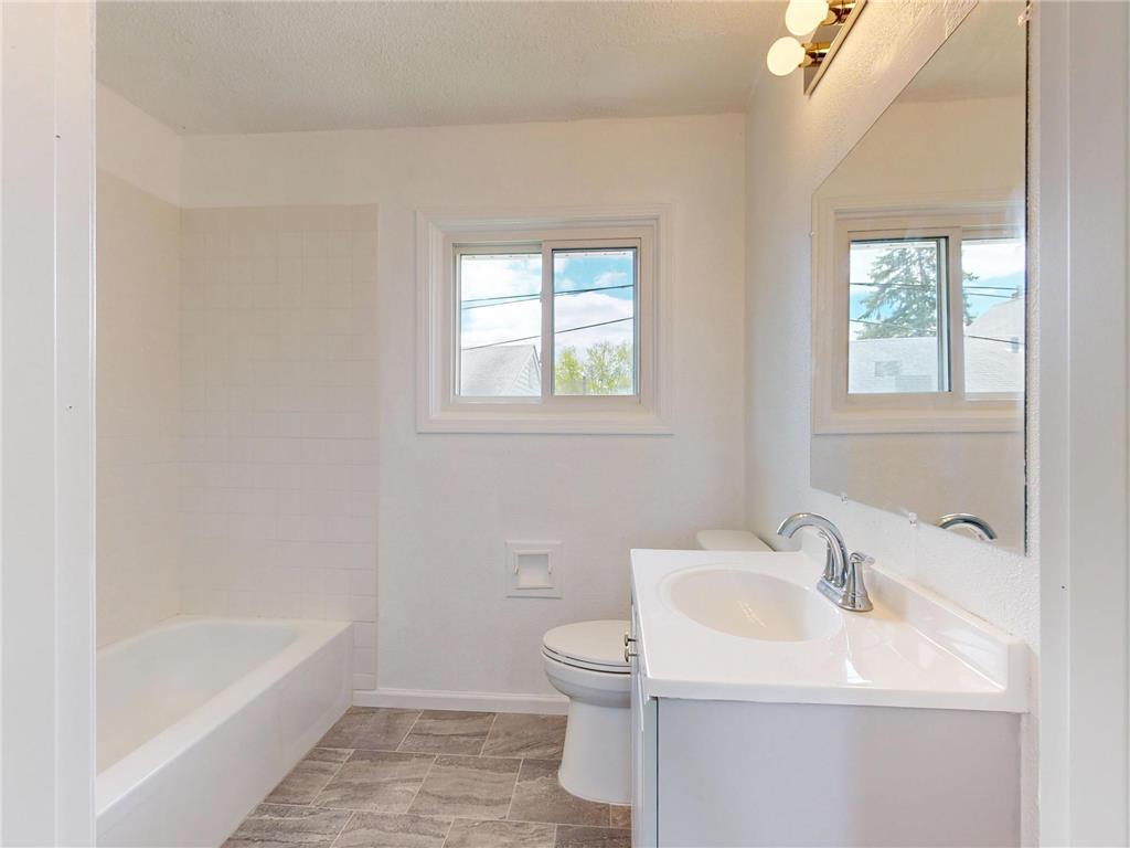 1413 Park Street Saint Paul MN 55117 7065639 image10
