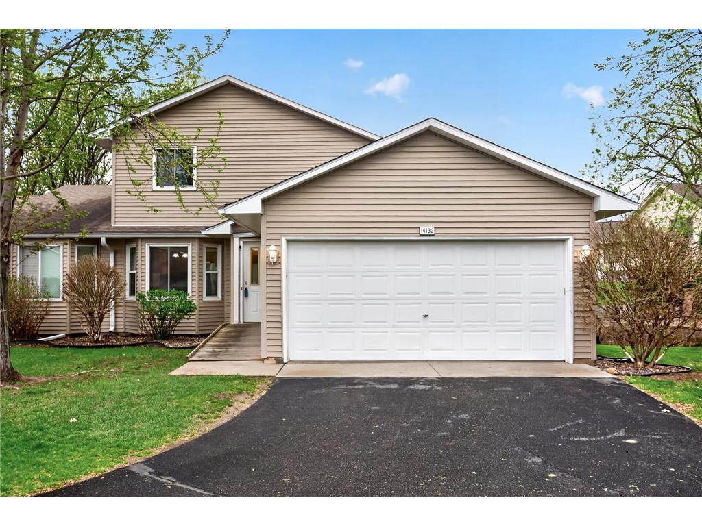14132 Heywood Path Apple Valley MN 55124 7051667 image1