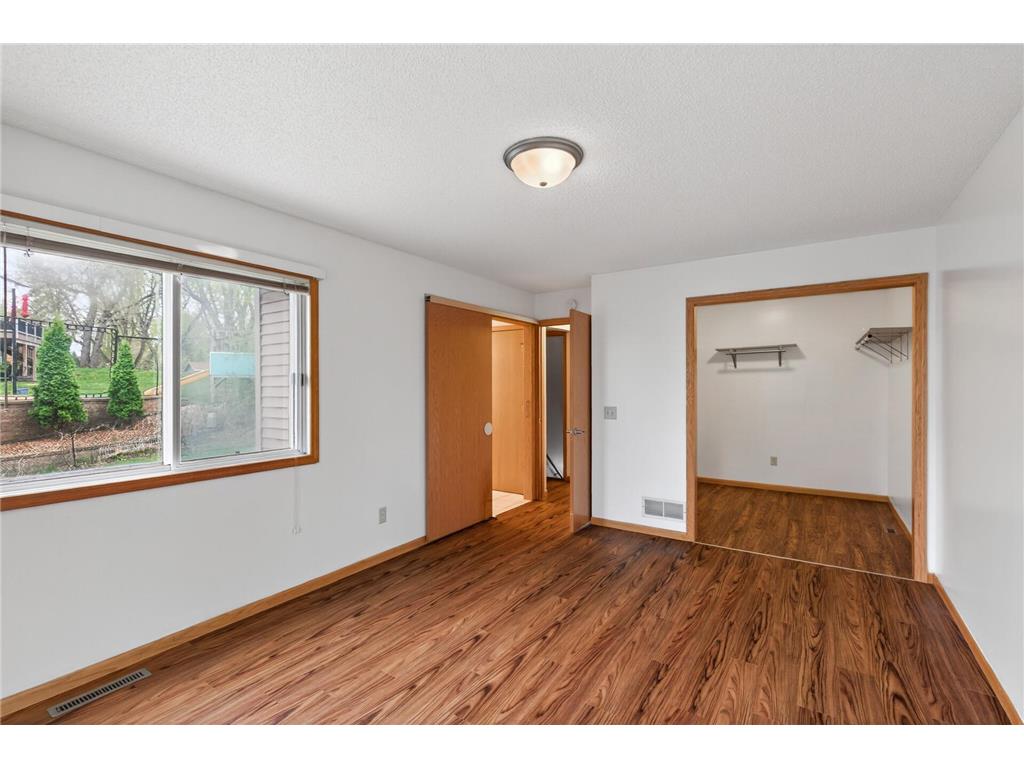 14132 Heywood Path Apple Valley MN 55124 7051667 image11
