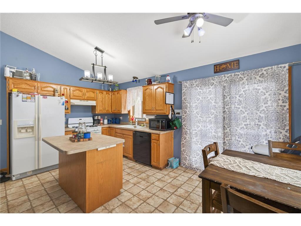 14137 314th Avenue NW Baldwin Twp MN 55371 7023066 image13