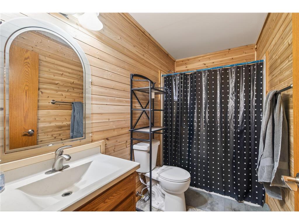 14137 314th Avenue NW Baldwin Twp MN 55371 7023066 image17
