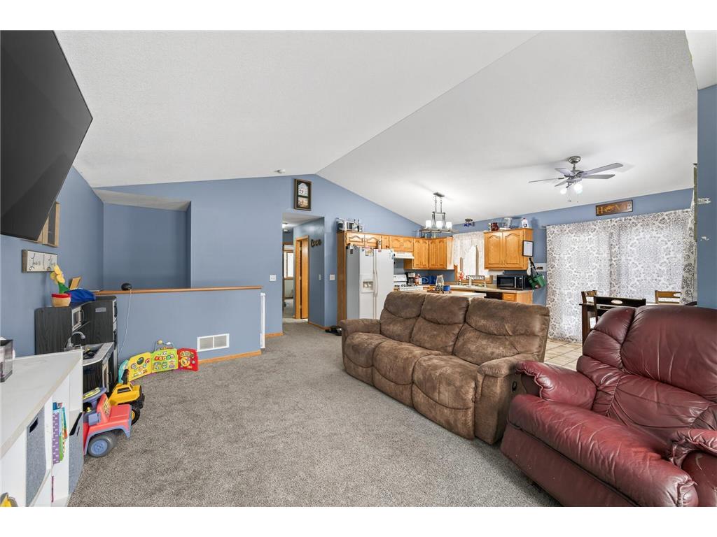 14137 314th Avenue NW Baldwin Twp MN 55371 7023066 image9