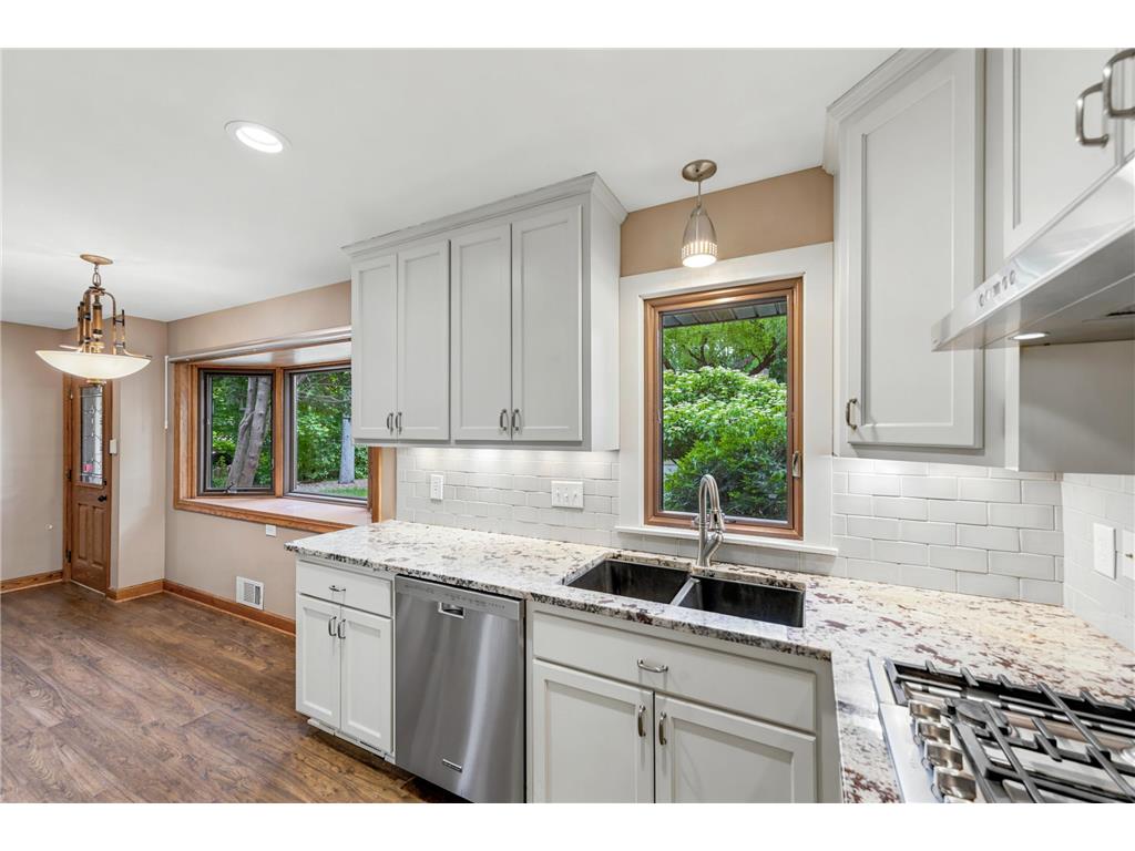 14137 Glenridge Road Minnetonka MN 55345 7048537 image14