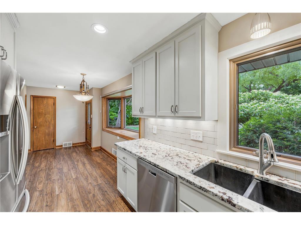 14137 Glenridge Road Minnetonka MN 55345 7048537 image15