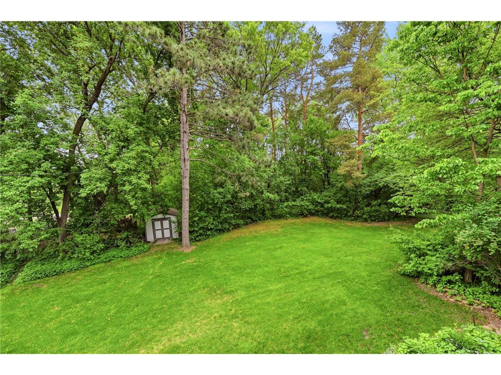 14137 Glenridge Road Minnetonka MN 55345 7048537 image26