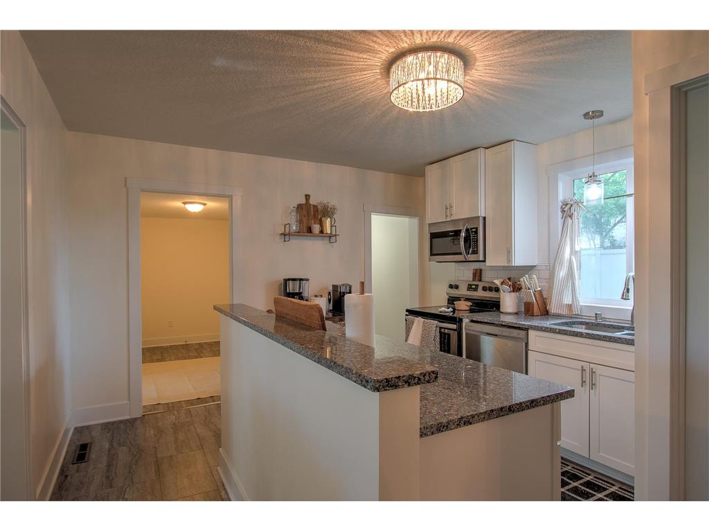 1414 Main Street NW Elk River MN 55330 7072599 image11