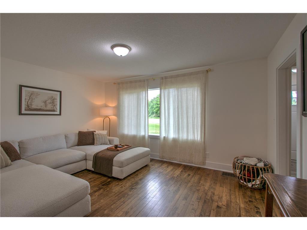 1414 Main Street NW Elk River MN 55330 7072599 image24