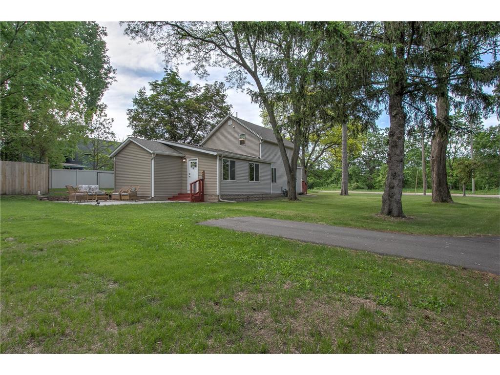 1414 Main Street NW Elk River MN 55330 7072599 image36