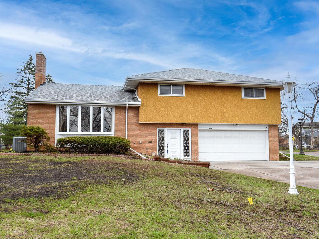 1414 Mississippi River Boulevard S Saint Paul MN 55116 - Mississippi 6359468 image1