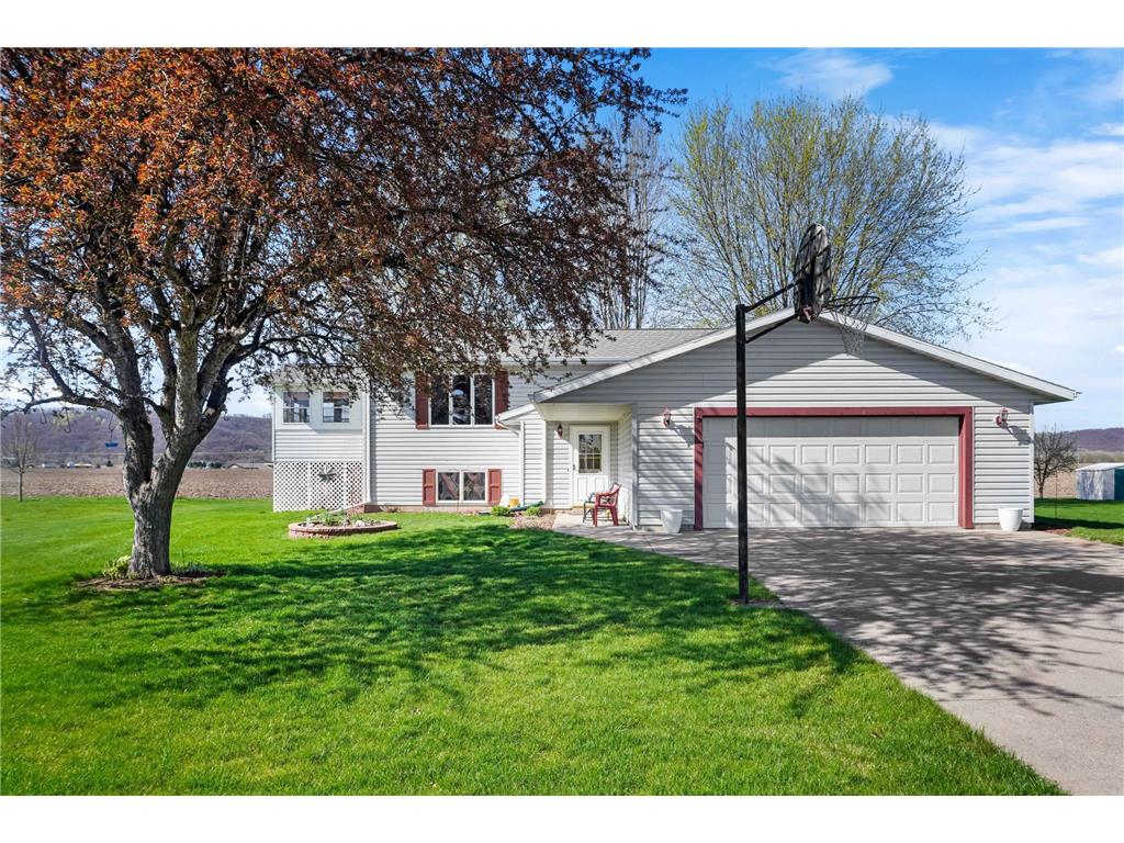 1414 River Drive S Wabasha MN 55981 6526161 image1