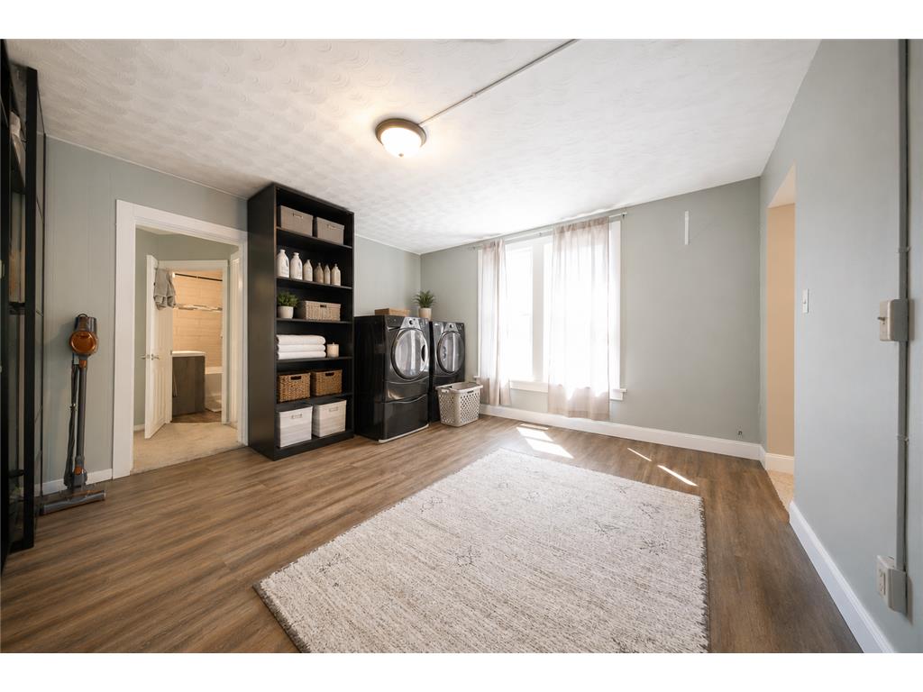 1414 Xerxes Avenue N Minneapolis MN 55411 7076382 image17