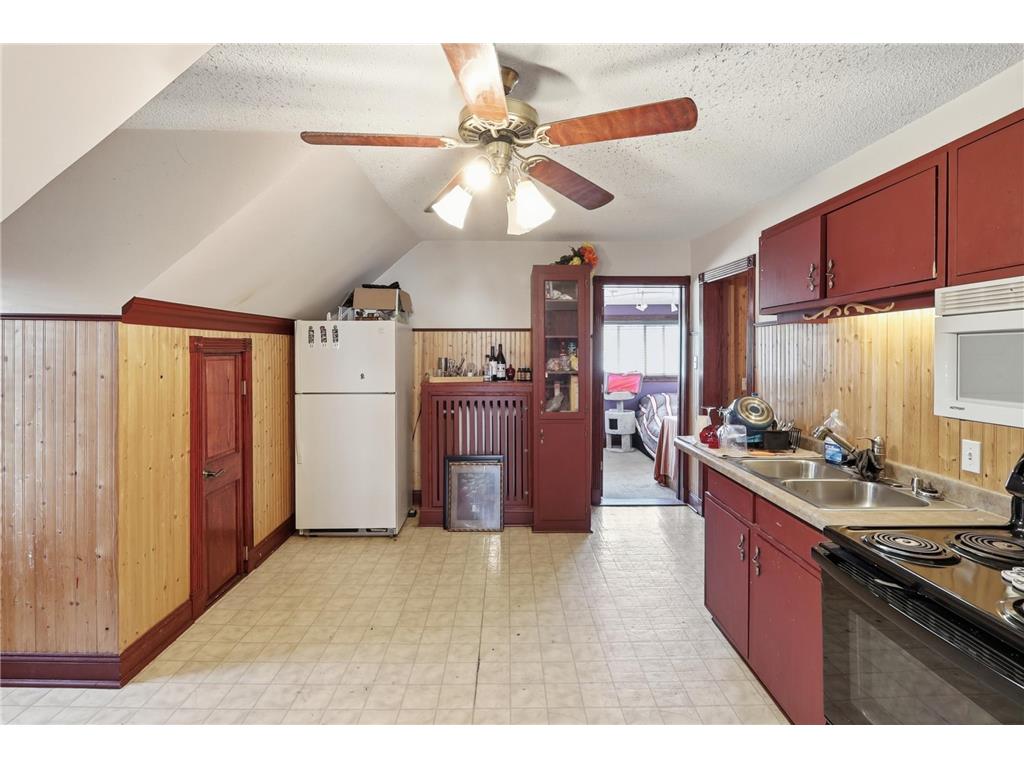 1415 44th Avenue N Minneapolis MN 55412 7072118 image11