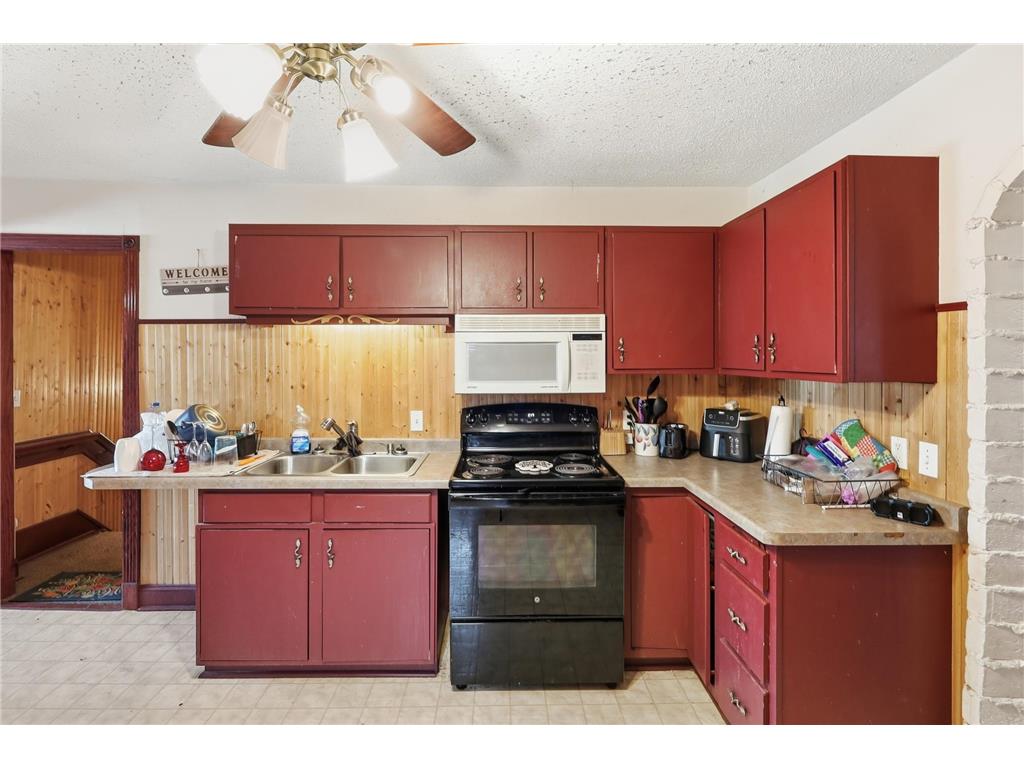 1415 44th Avenue N Minneapolis MN 55412 7072118 image12