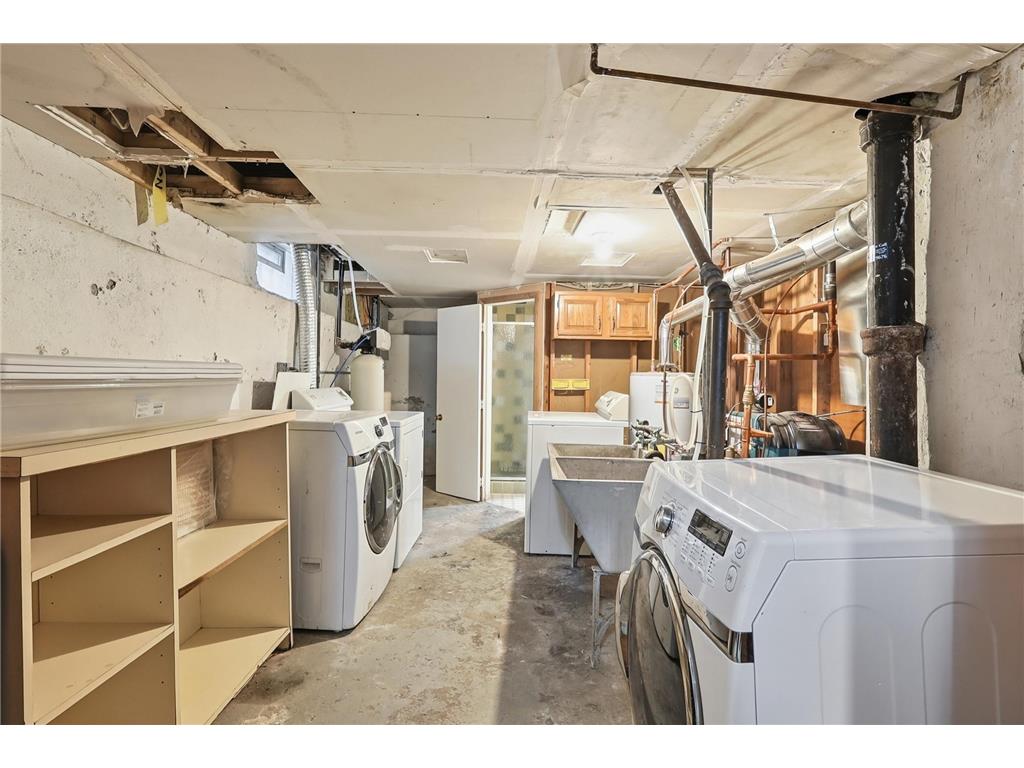 1415 44th Avenue N Minneapolis MN 55412 7072118 image20