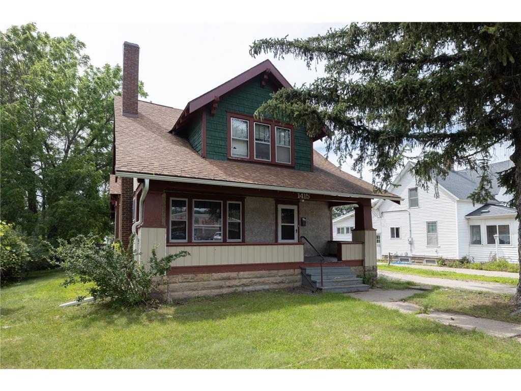 1415 9th Street E Menomonie WI 54751 6628250 image1
