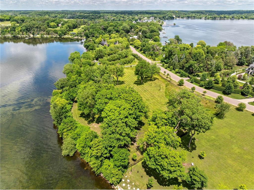 1415 Bracketts Point Road Orono MN 55391 - Lake Minnetonka 7084862 image17