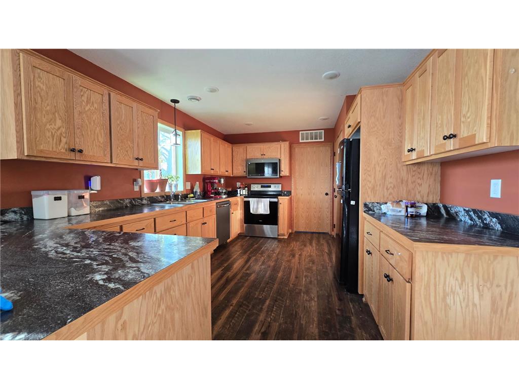 1415 Cable Street Ogilvie MN 56358 6813996 image7