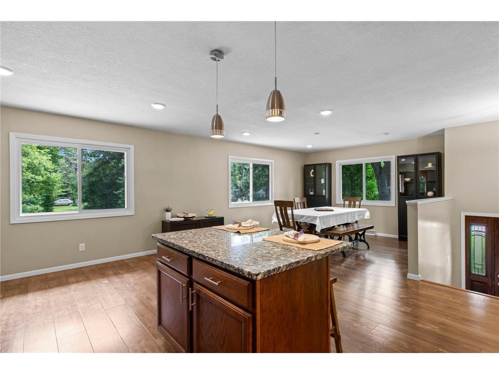 1415 County Road E W Arden Hills MN 55112 6746865 image10