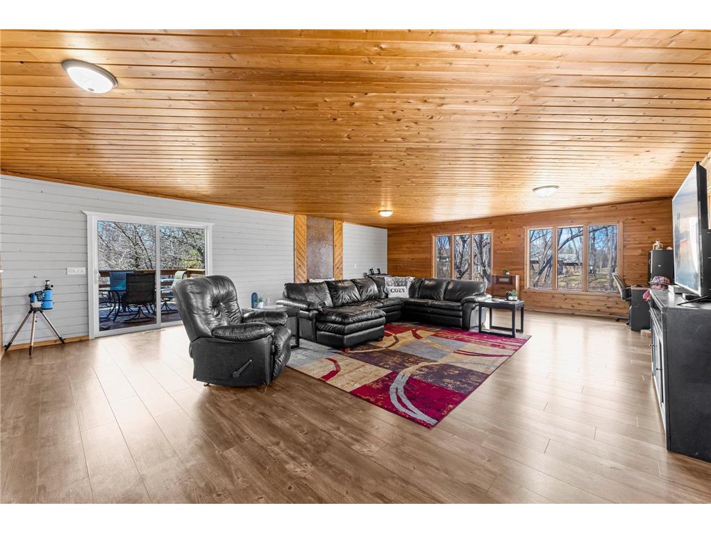 1415 County Road E W Arden Hills MN 55112 6746865 image18