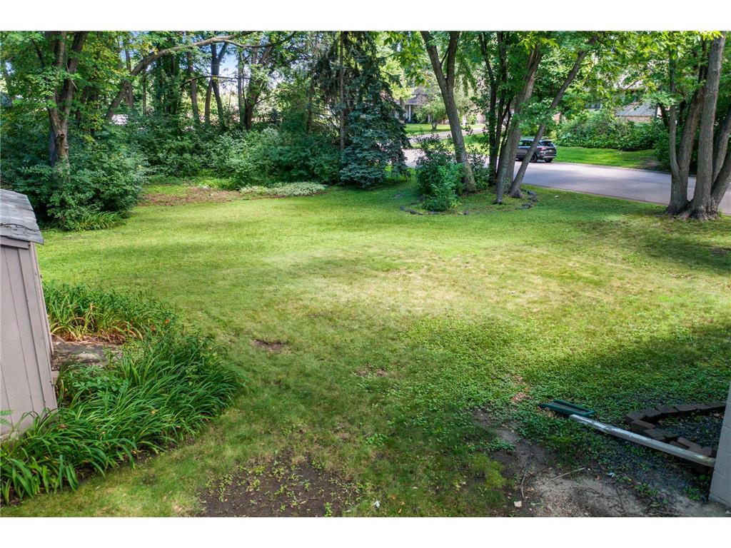 1415 County Road E W Arden Hills MN 55112 6746865 image5