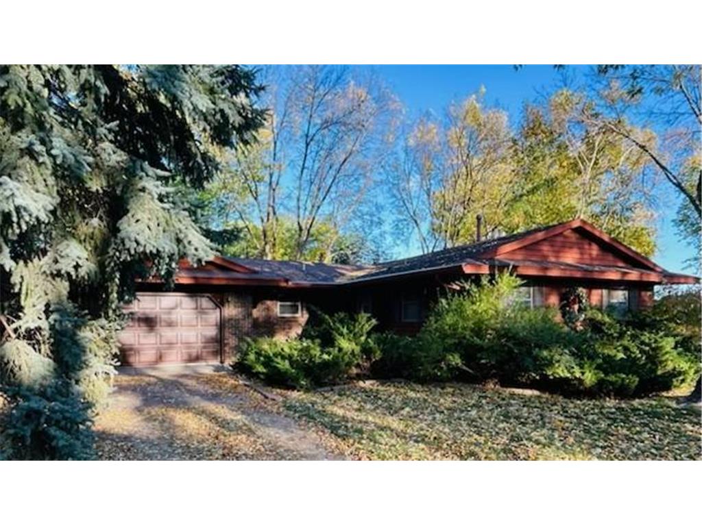 1415 Crest Drive Chaska MN 55318 6807691 image1