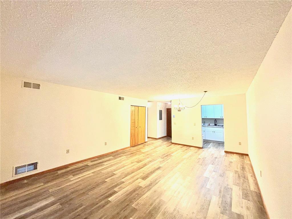 1415 Lake Street #122 Alexandria MN 56308 6809779 image4