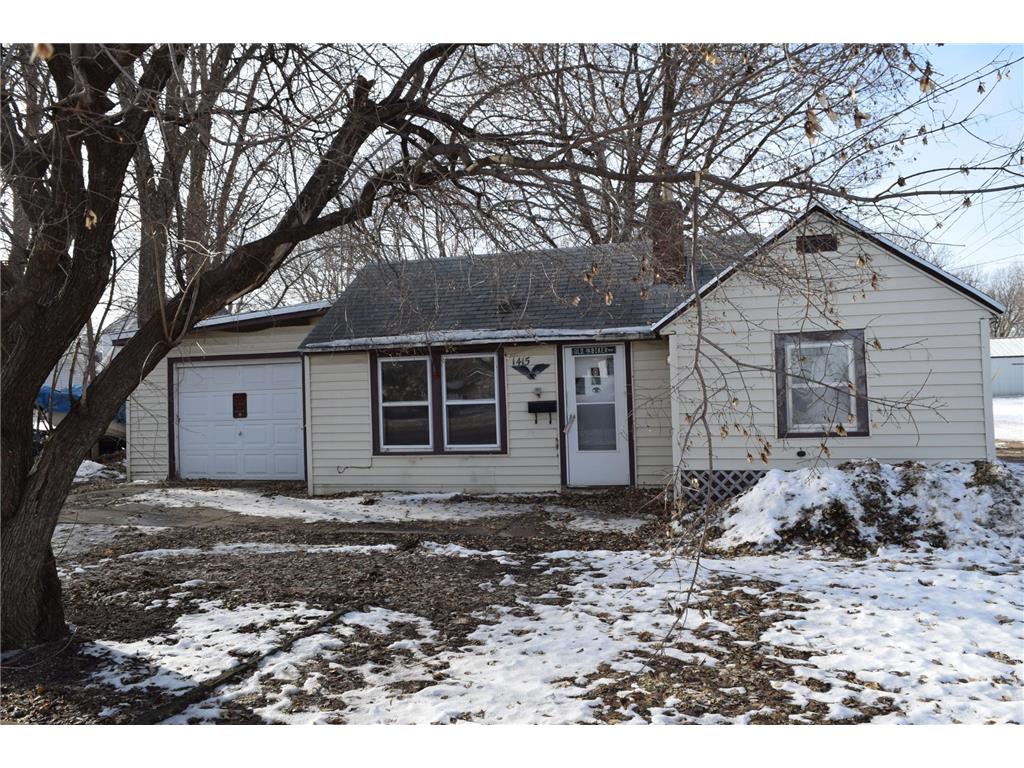 1415 N Elm Street Fairmont MN 56031 7001944 image1