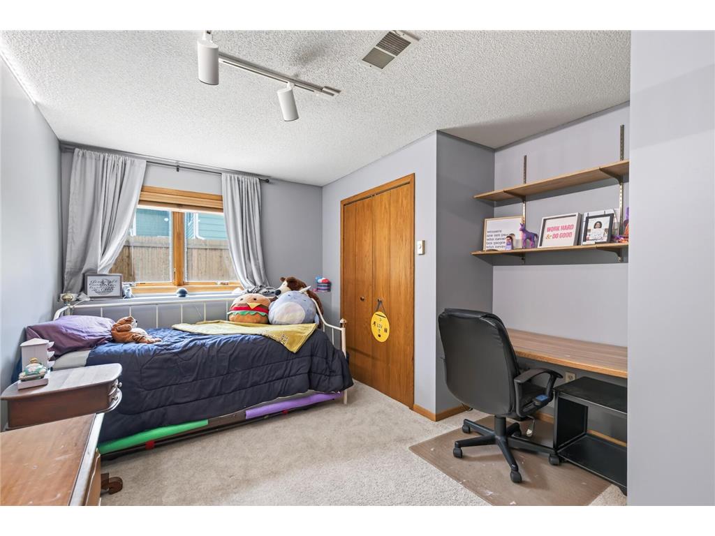 1415 Sycamore Lane N Plymouth MN 55441 7111310 image30