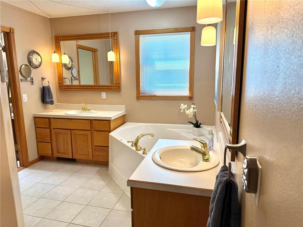 14158 185th Avenue NE Smiley Twp MN 56701 7015369 image23