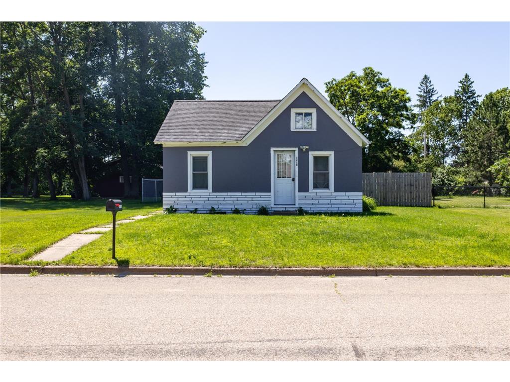 1416 L Street NE Brainerd MN 56401 6751443 image1