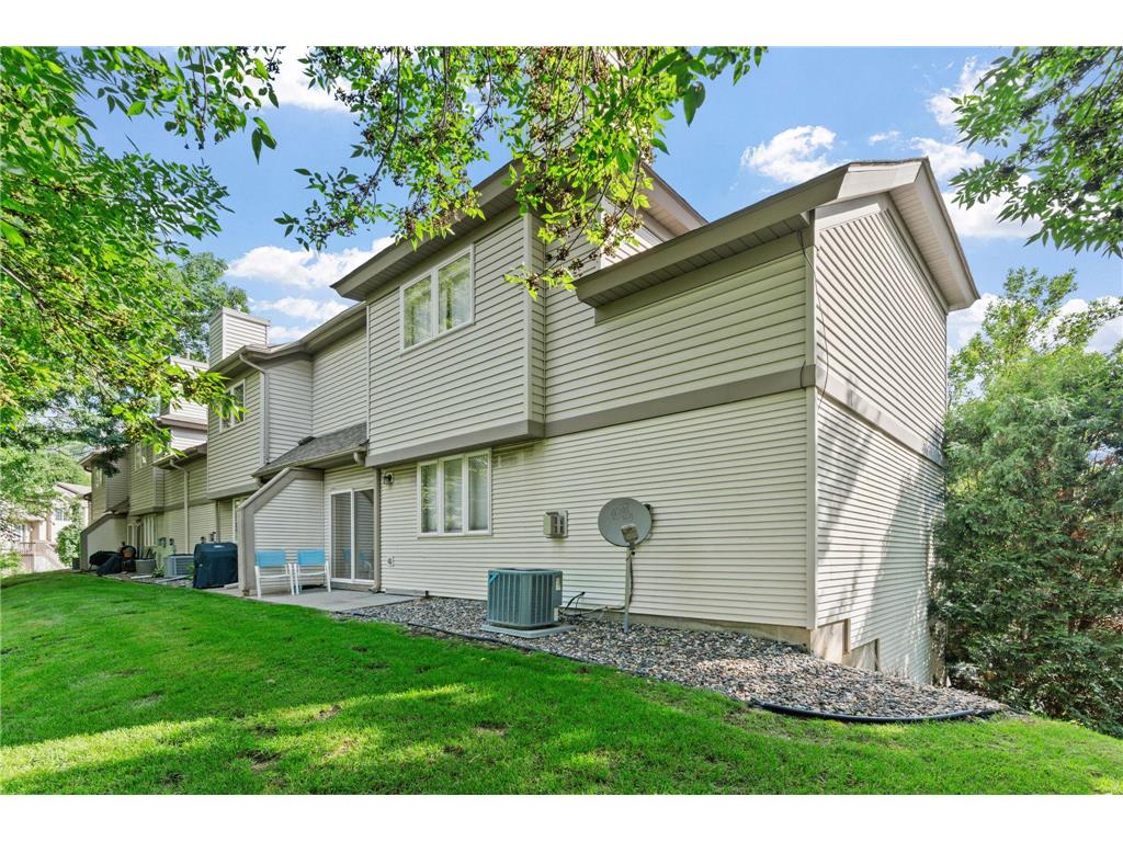 1416 Mcandrews Road E Burnsville MN 55337 7088781 image17