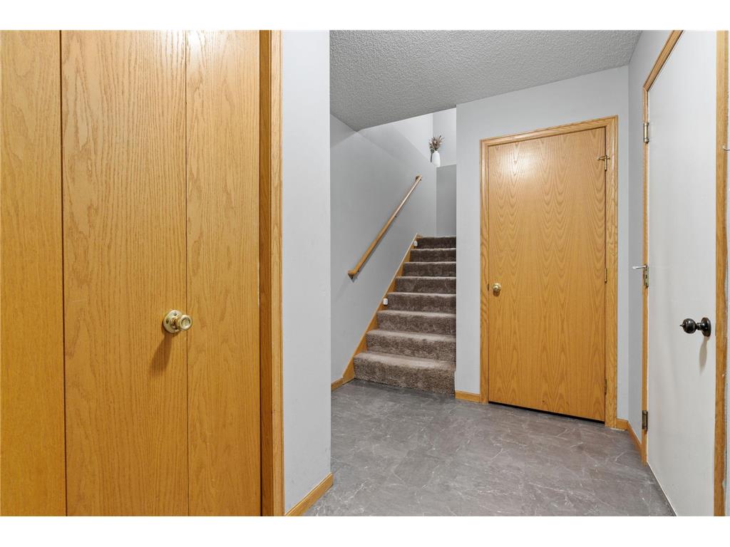 1416 Mcandrews Road E Burnsville MN 55337 7088781 image3