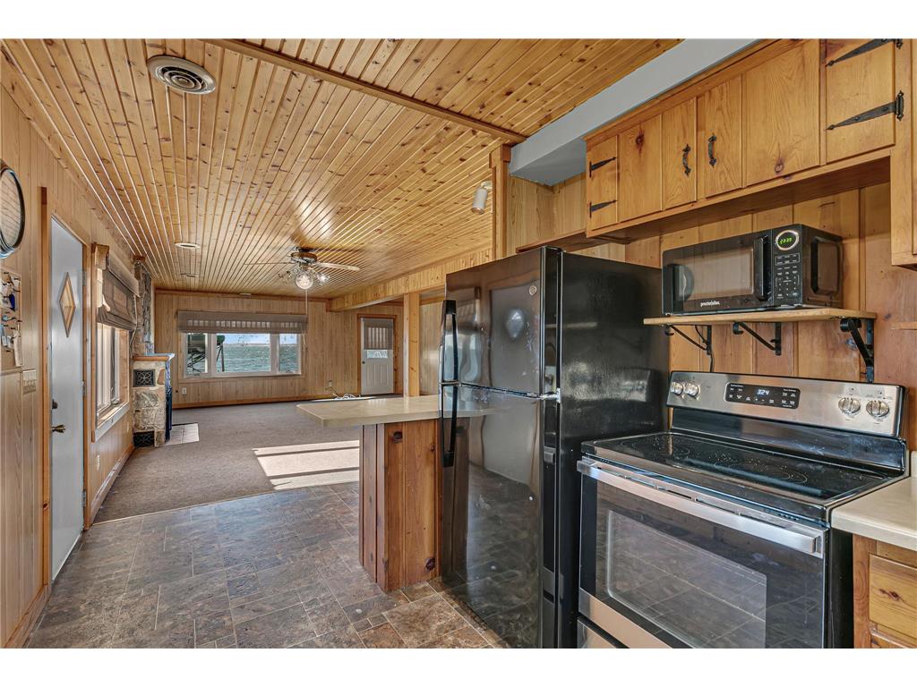 14160 Indian Beach Road Spicer MN 56288 - Green 6817867 image13
