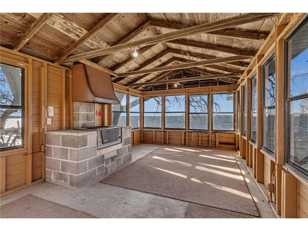 14160 Indian Beach Road Spicer MN 56288 - Green 6817867 image9