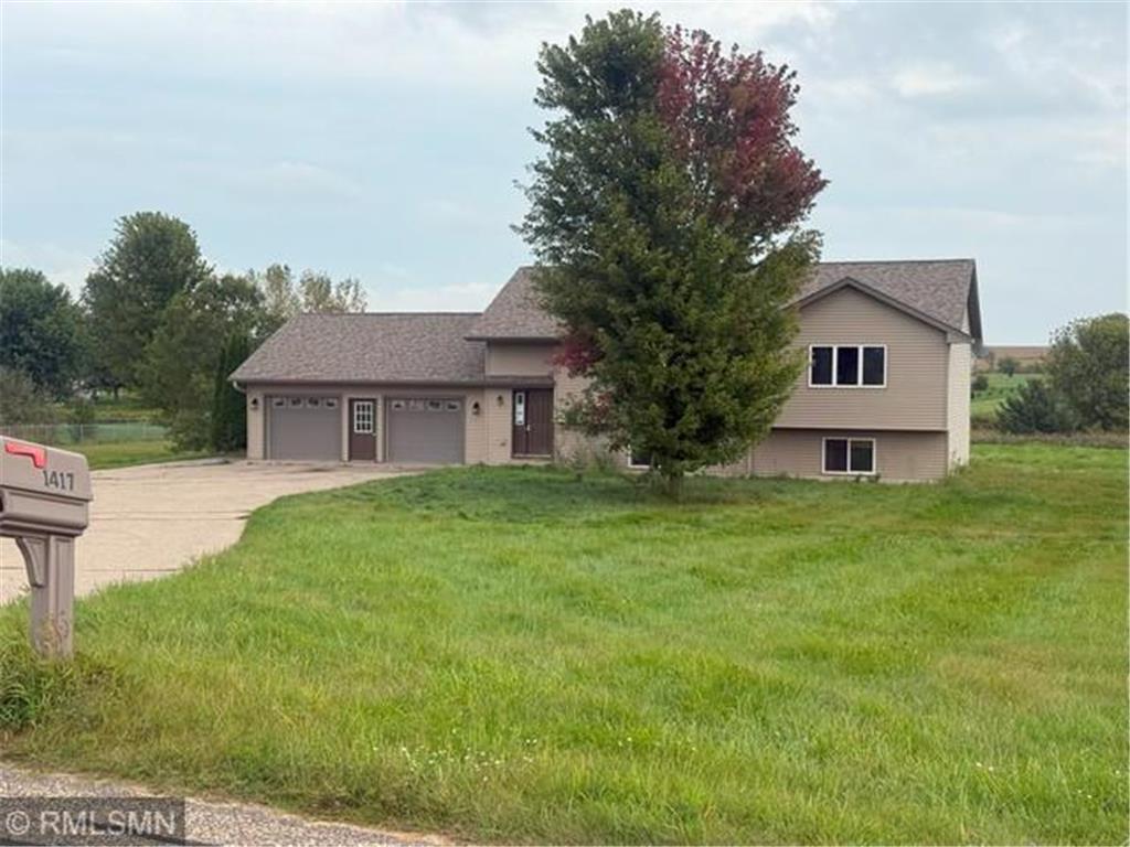 1417 146th Avenue New Richmond WI 54017 6810117 image1