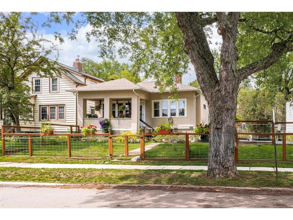 1417 E 10th Street Duluth MN 55805 6800959 image1