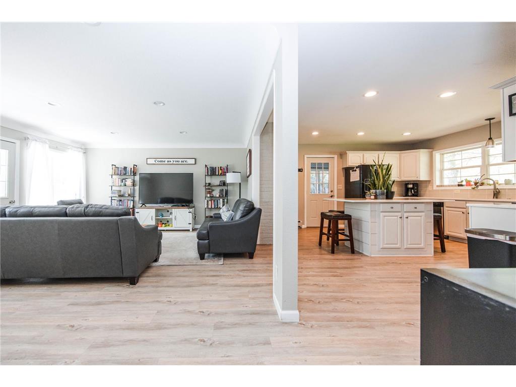 1417 Long Avenue Detroit Lakes MN 56501 7081149 image12