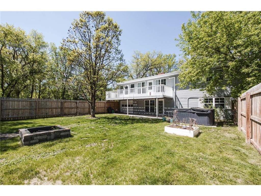 1417 Long Avenue Detroit Lakes MN 56501 7081149 image2