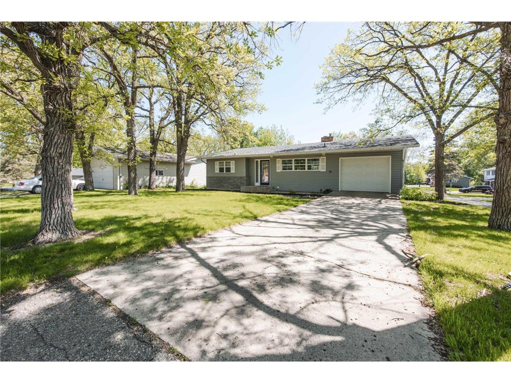 1417 Long Avenue Detroit Lakes MN 56501 7081149 image62