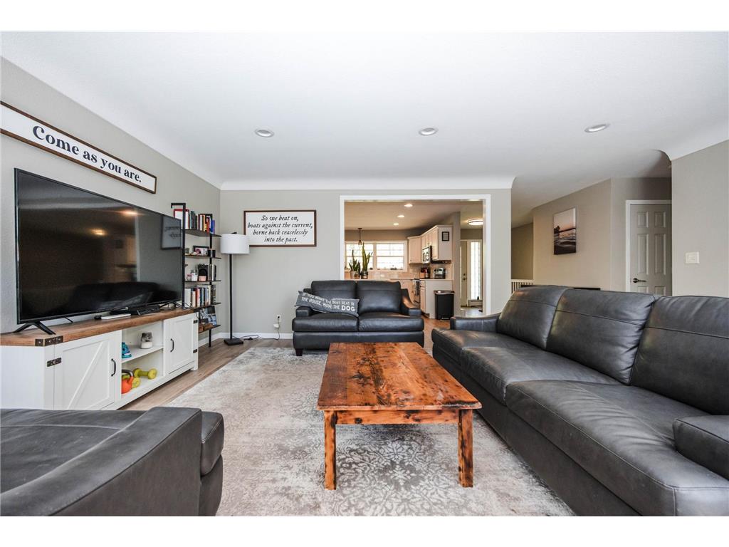 1417 Long Avenue Detroit Lakes MN 56501 7081149 image9