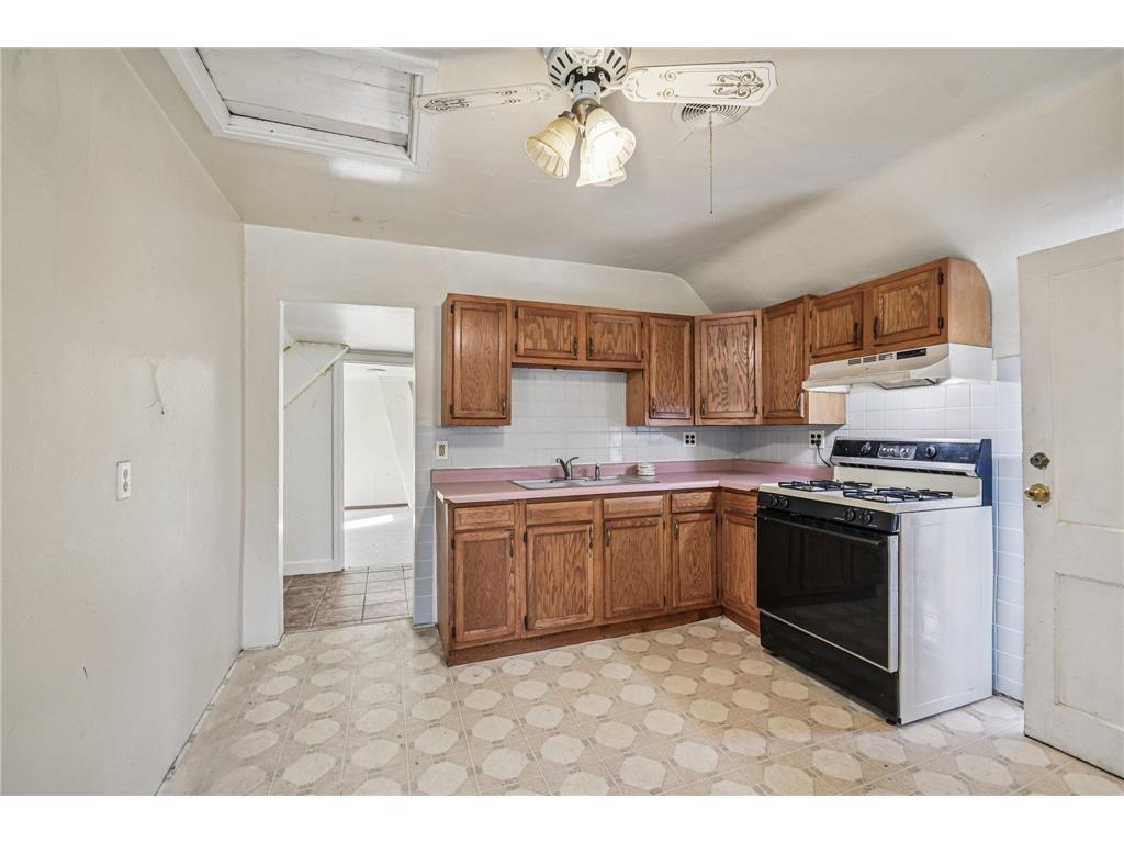 1417 Marion Street Saint Paul MN 55117 7016441 image11