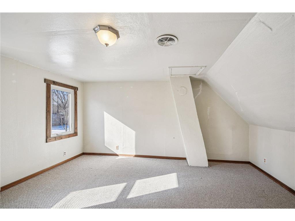 1417 Marion Street Saint Paul MN 55117 7016441 image25