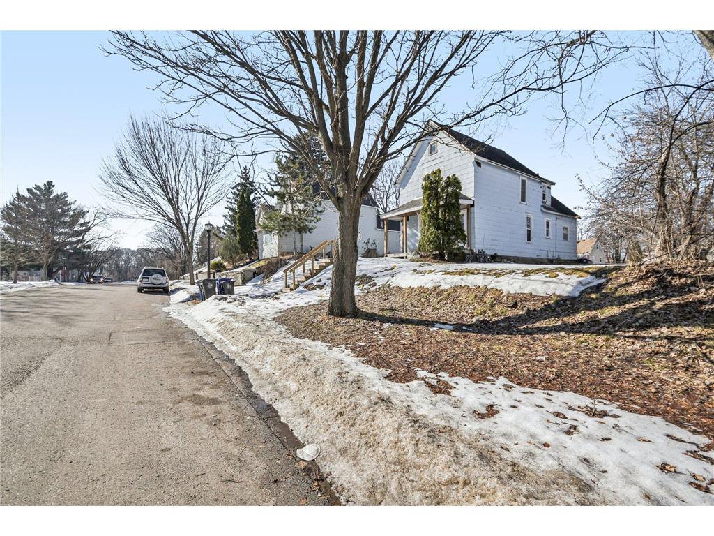1417 Marion Street Saint Paul MN 55117 7016441 image3