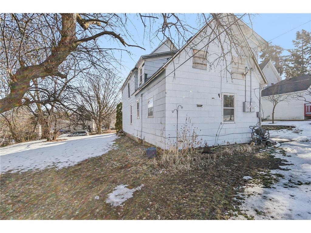 1417 Marion Street Saint Paul MN 55117 7016441 image44